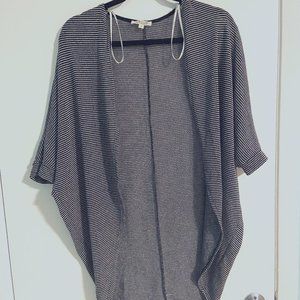 Lightweight Black & White Half Sleeve Cardigan (S)